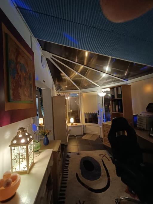 Big Fireplace Aga Hot Tub Wet Room Barn Garage 拉内利 外观 照片